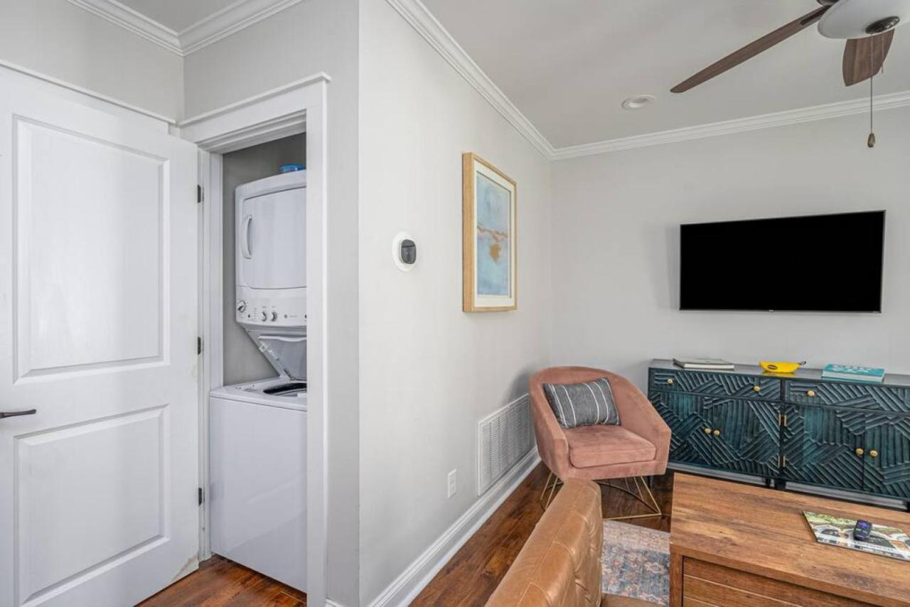 Bohemian Carriage House Villa Savannah Bagian luar foto